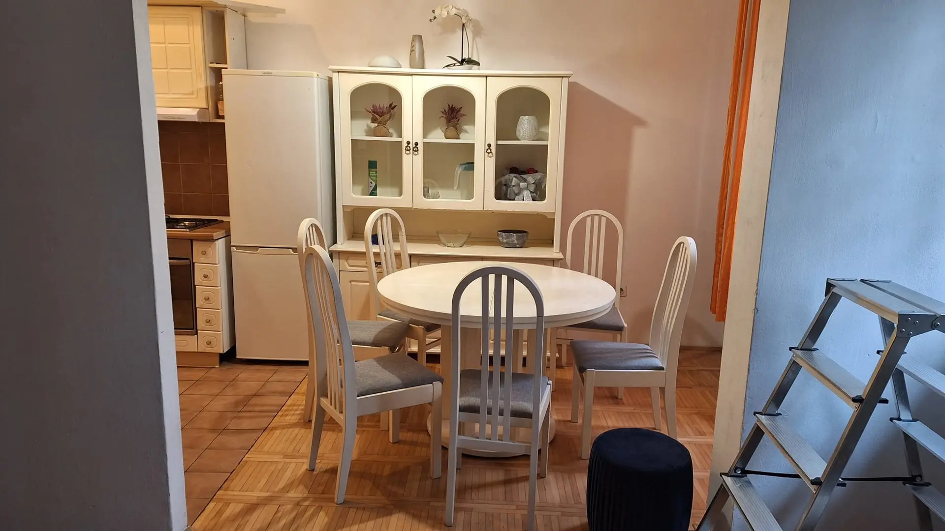 Listing Ad Image
