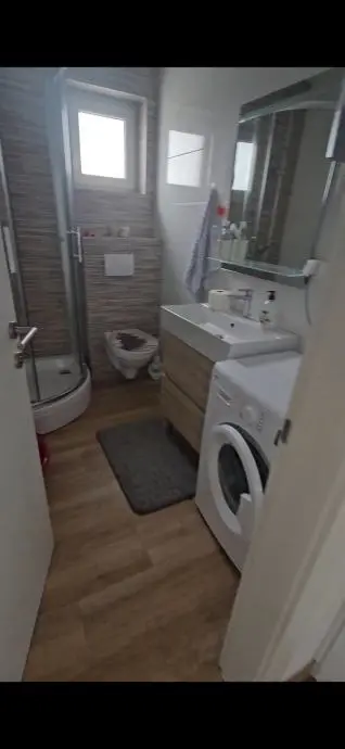 Listing Ad Image