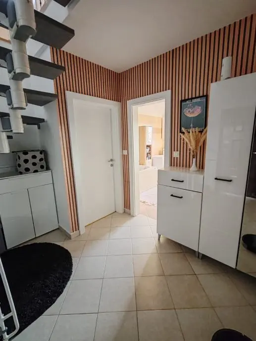 Listing Ad Image