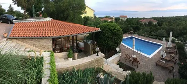 Listing Ad Image