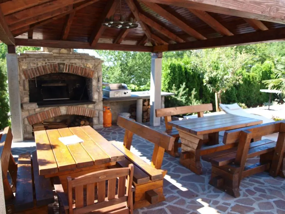 Listing Ad Image