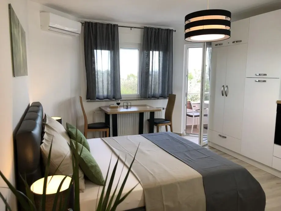 Listing Ad Image