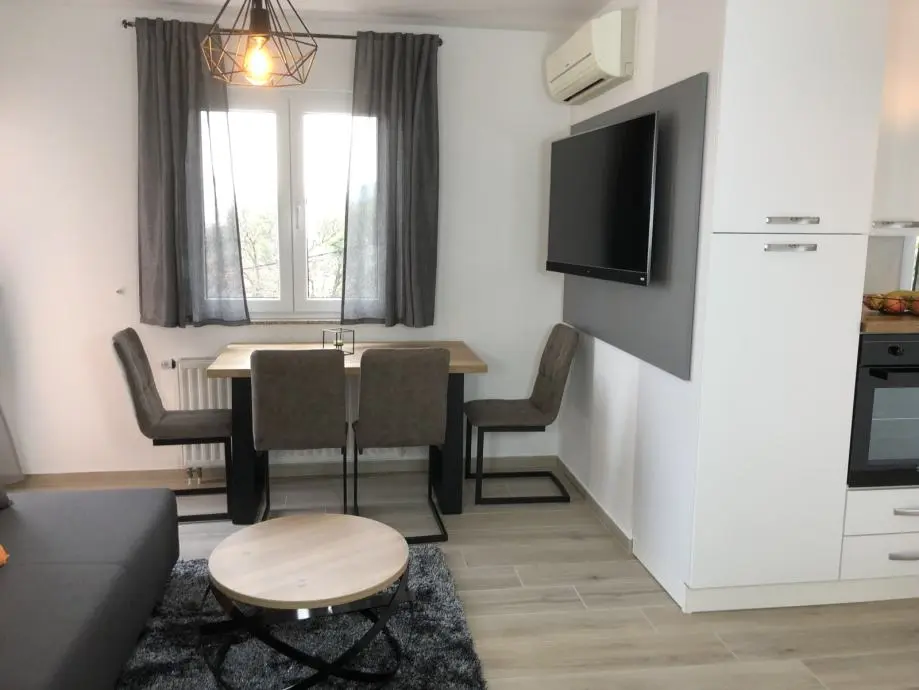 Listing Ad Image