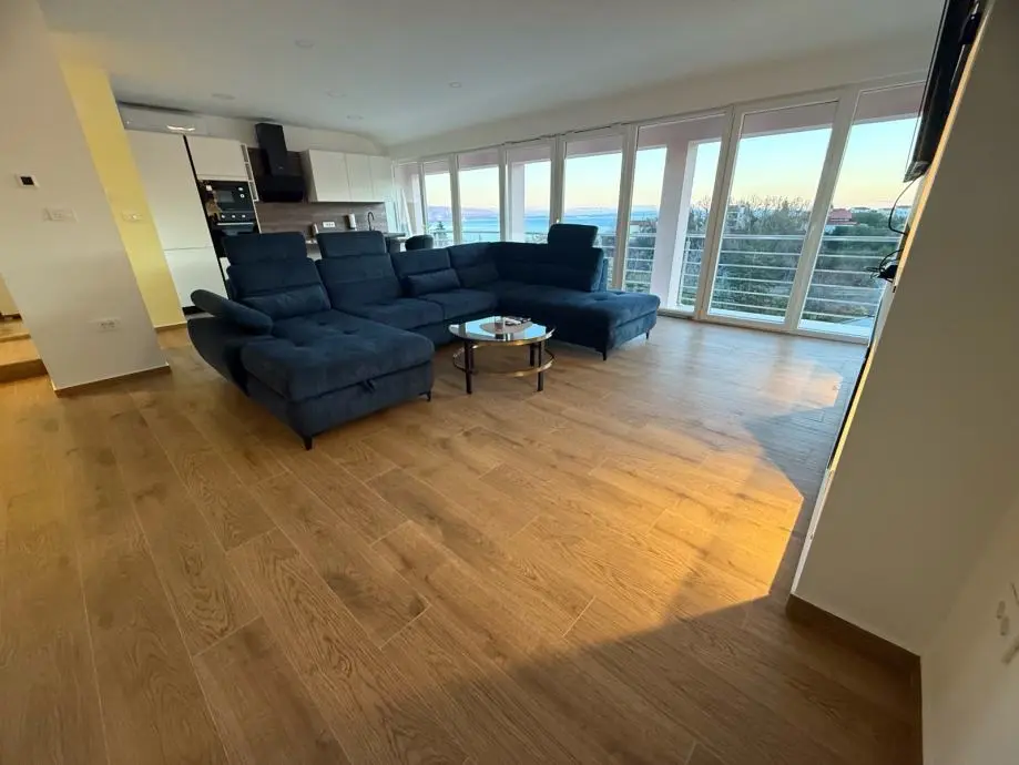 Listing Ad Image