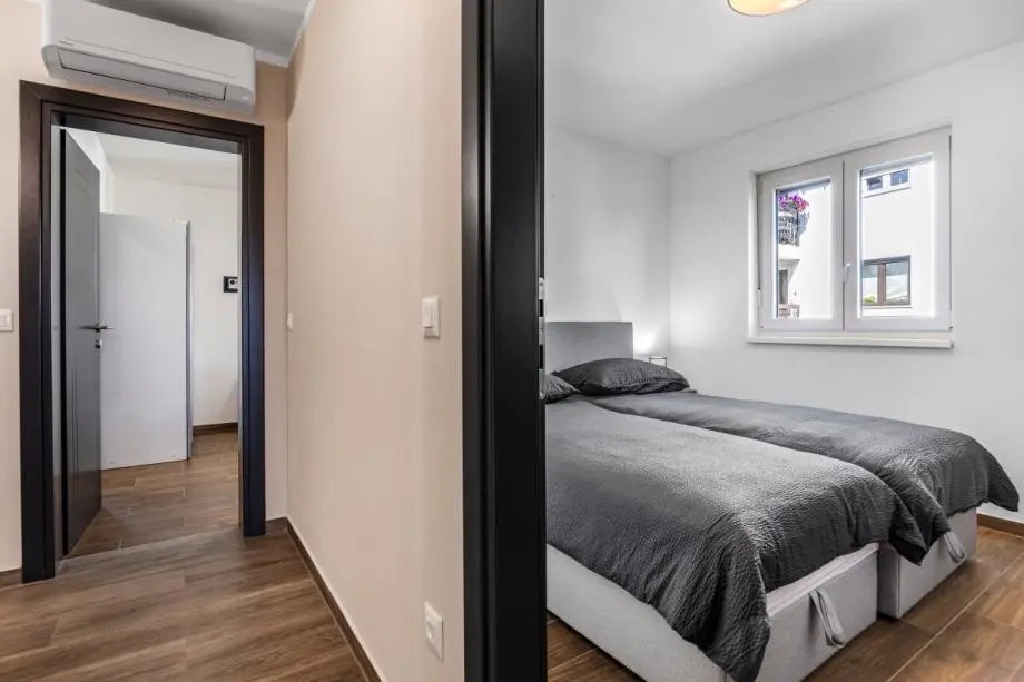Listing Ad Image