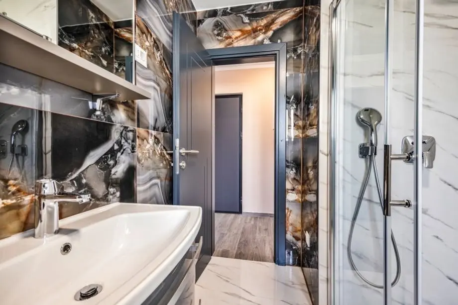 Listing Ad Image