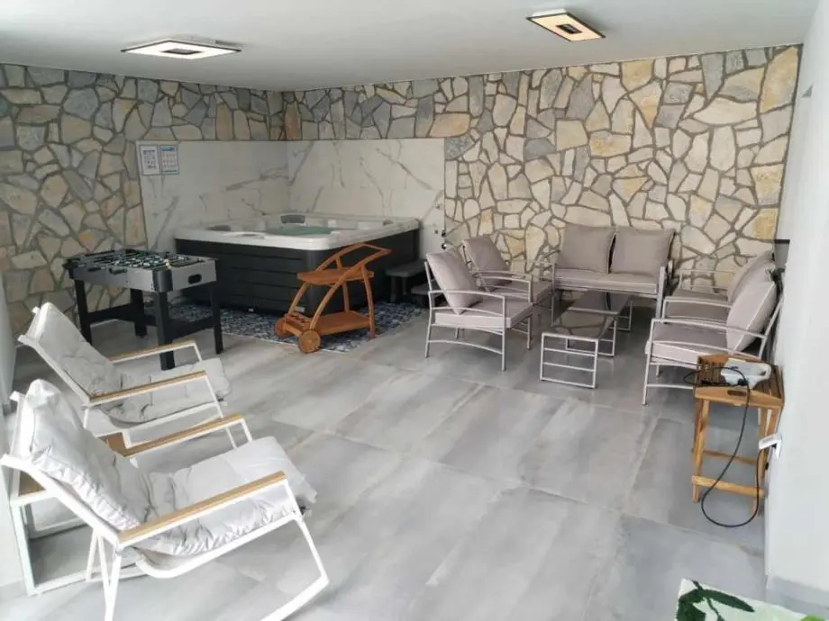 Listing Ad Image