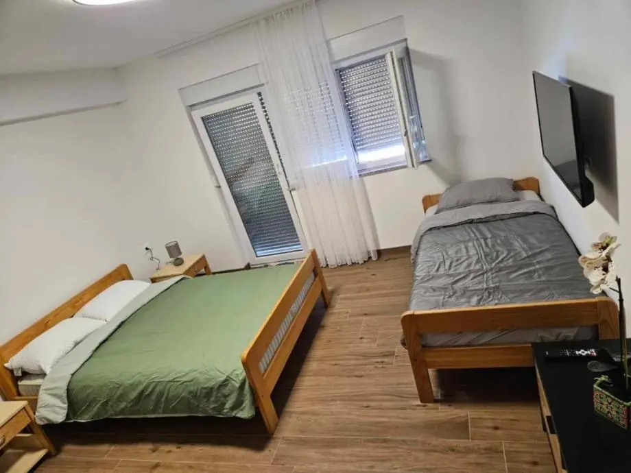 Listing Ad Image