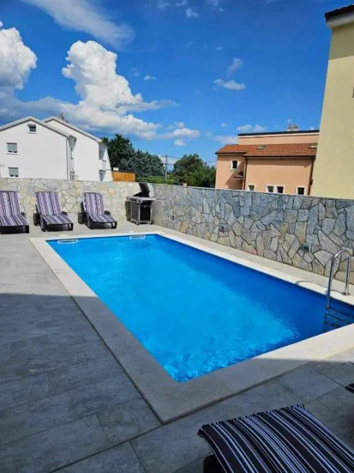 Listing Ad Image