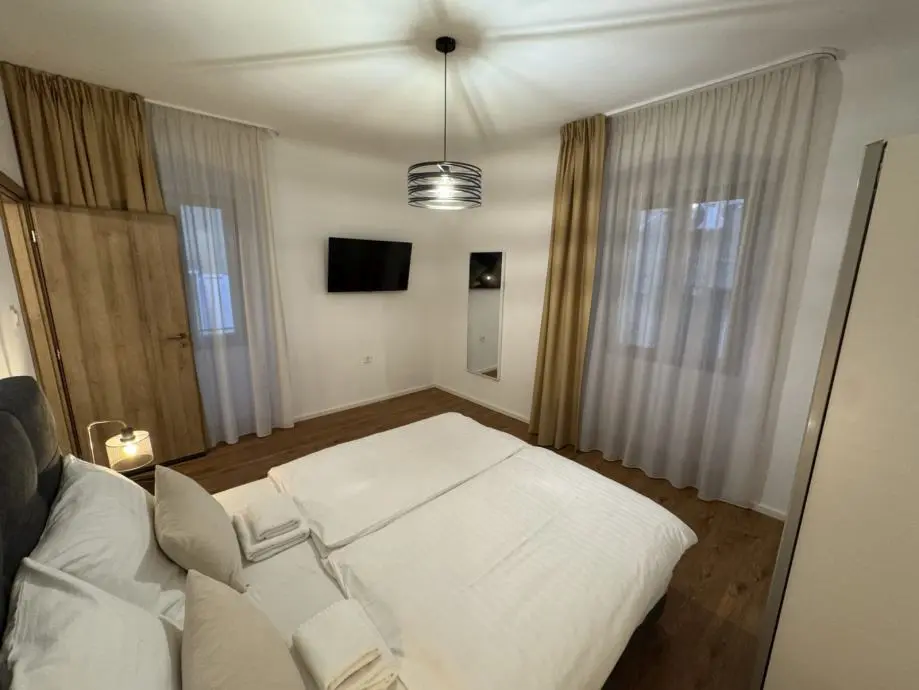 Listing Ad Image