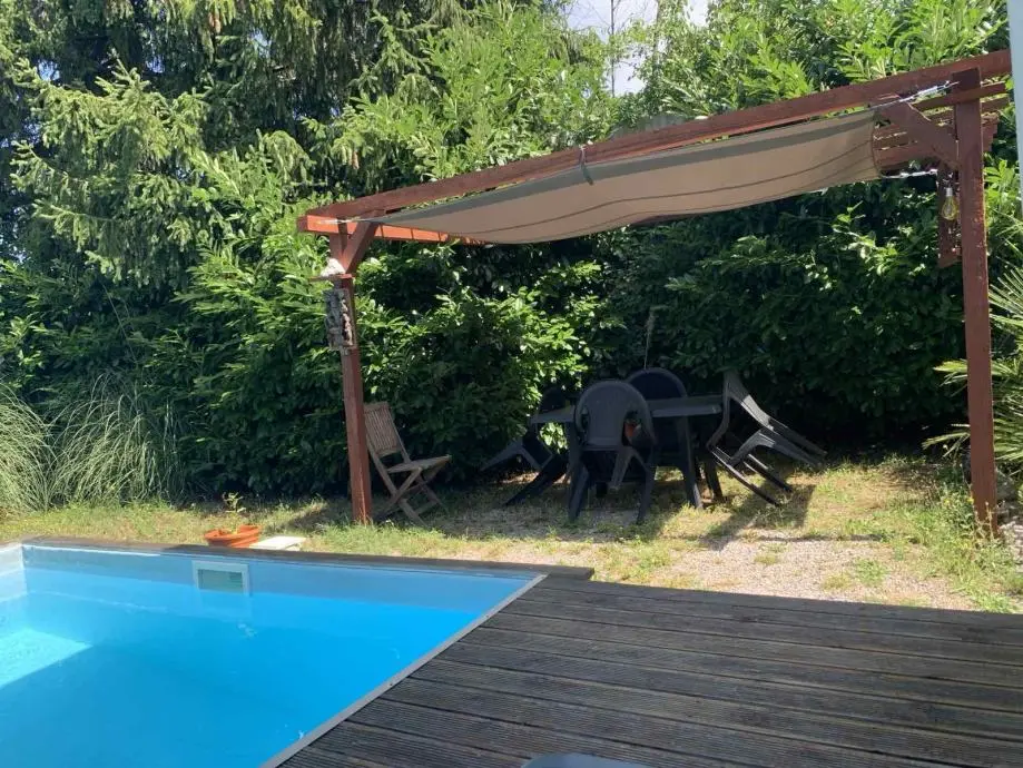 Listing Ad Image
