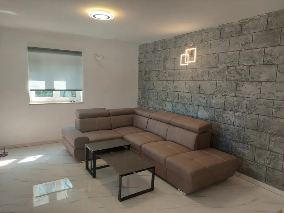 Listing Ad Image