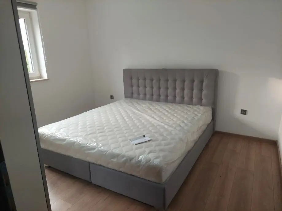 Listing Ad Image