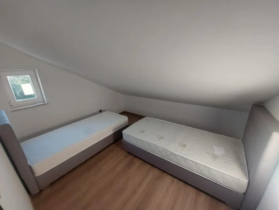 Listing Ad Image