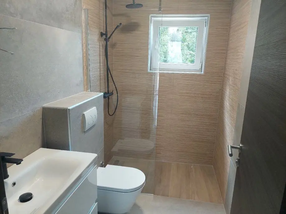 Listing Ad Image