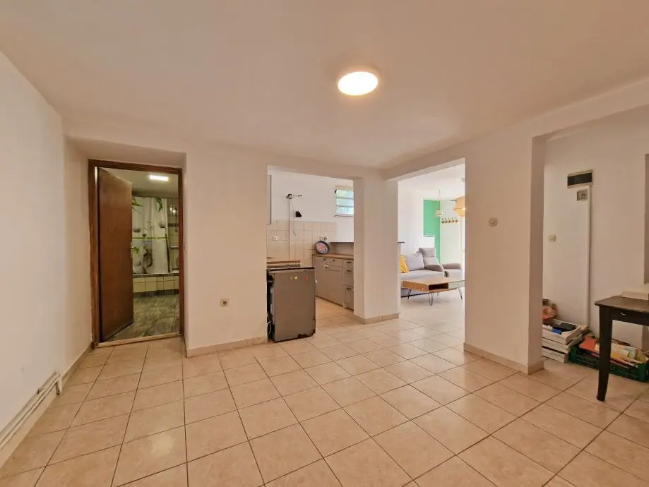 Listing Ad Image