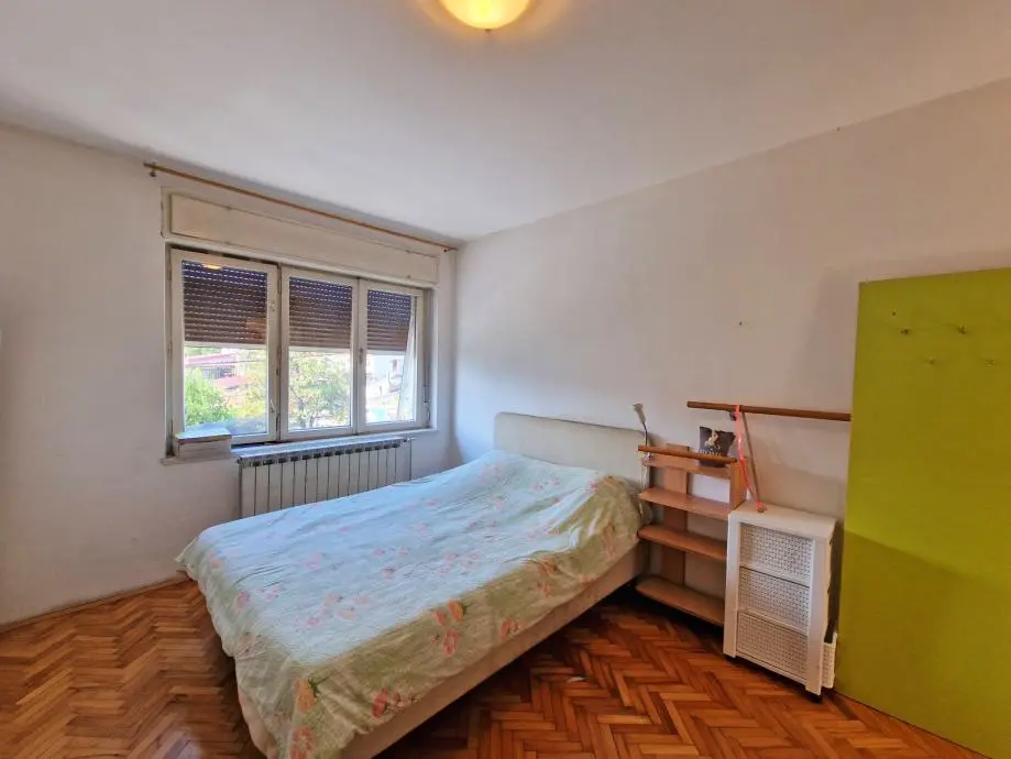 Listing Ad Image