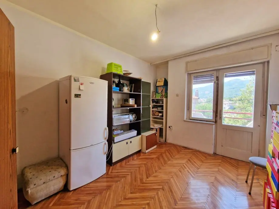 Listing Ad Image