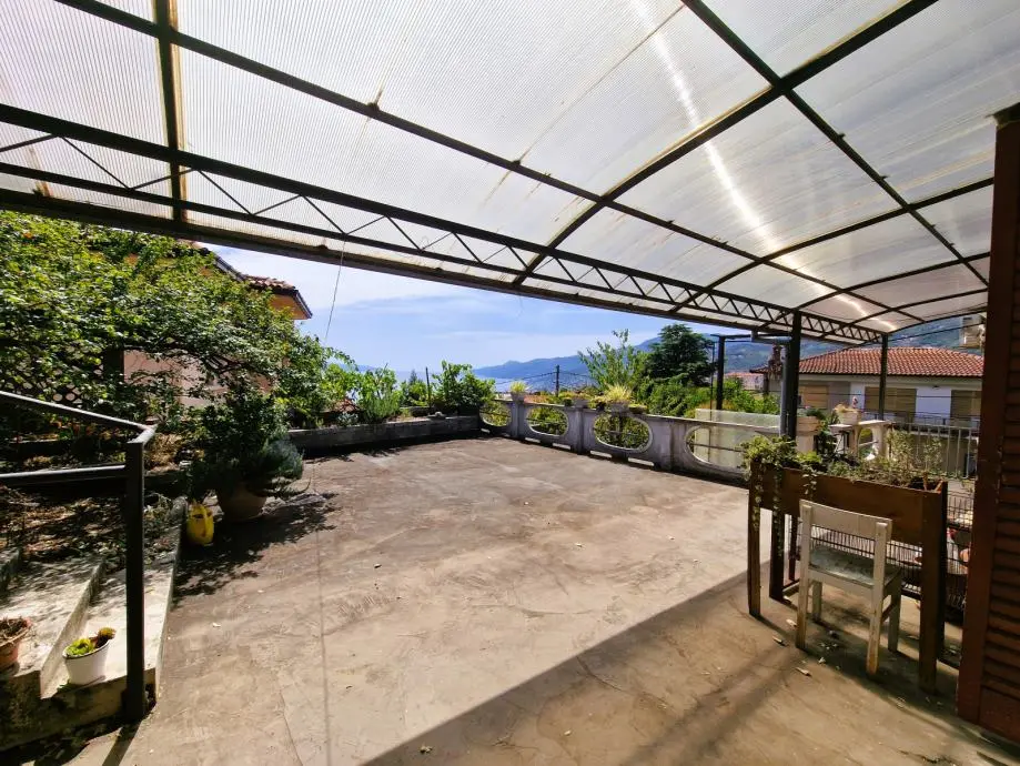 Listing Ad Image