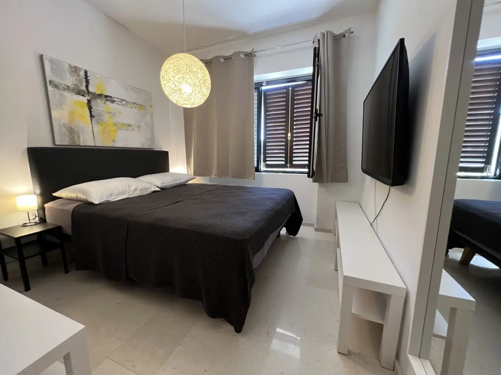 Listing Ad Image