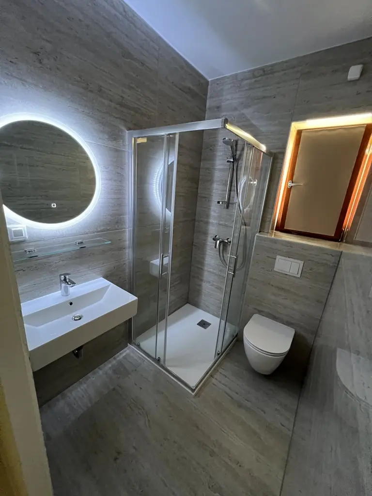 Listing Ad Image