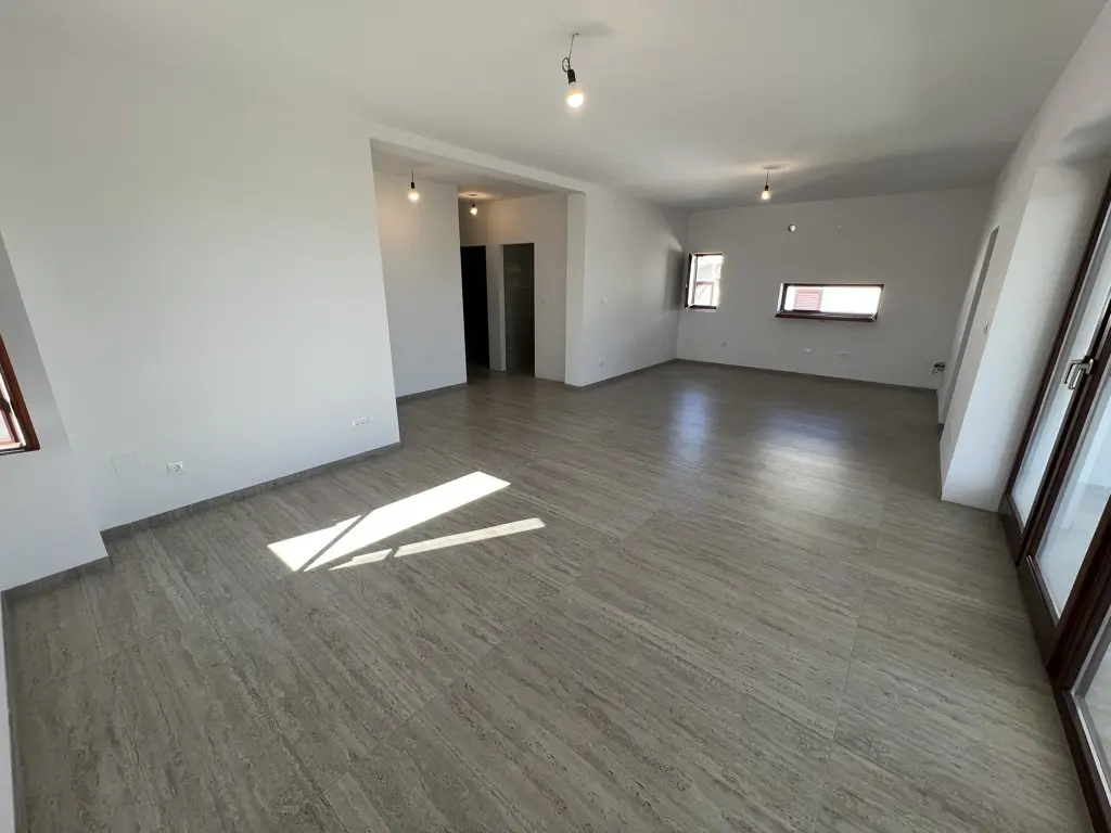 Listing Ad Image