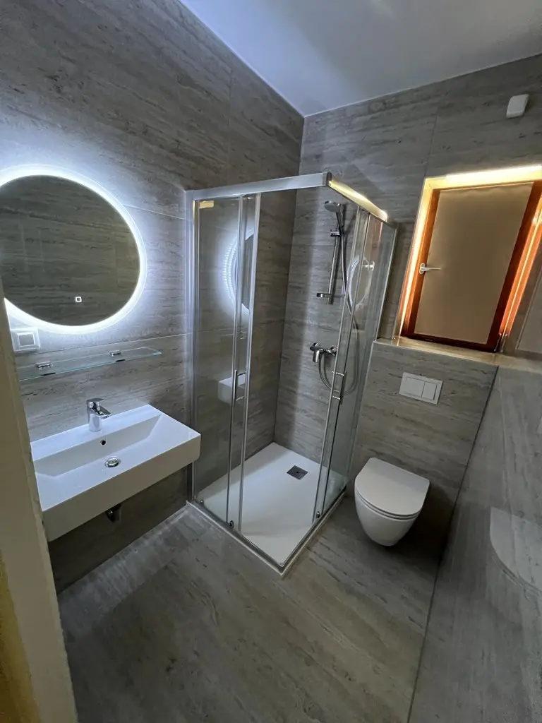Listing Ad Image