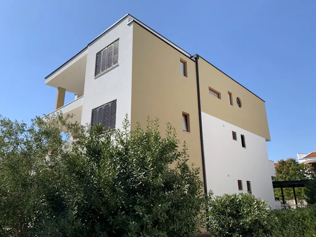 Listing Ad Image