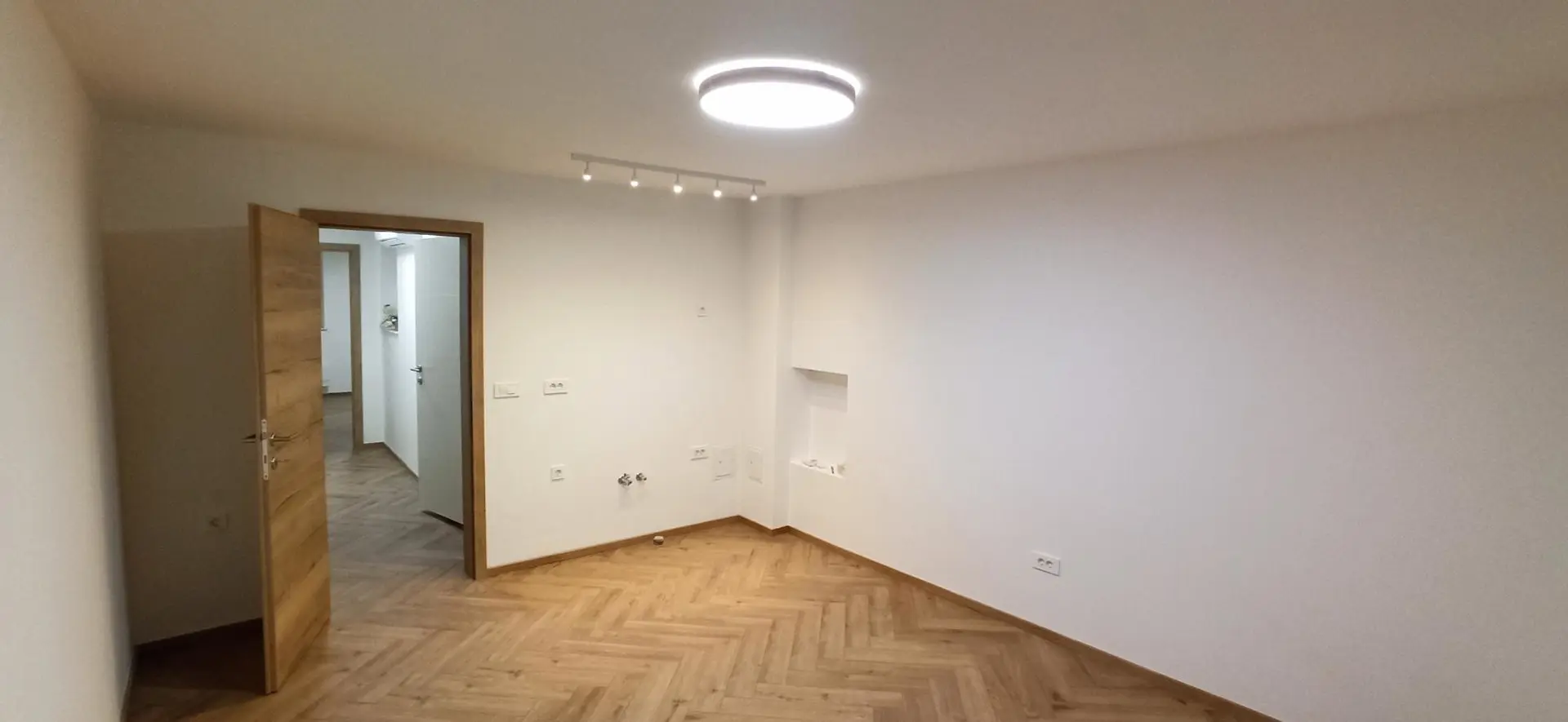 Listing Ad Image