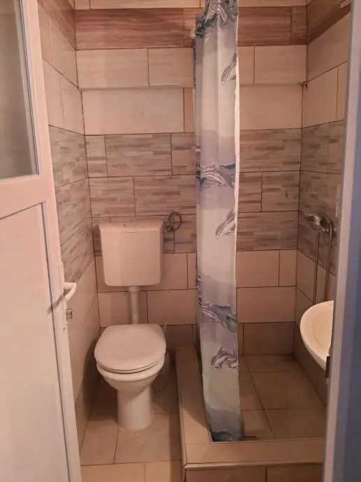 Listing Ad Image