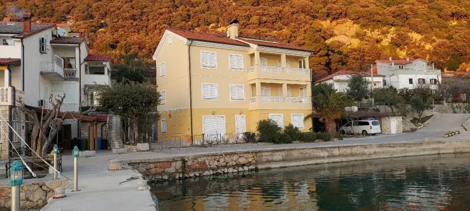 Listing Ad Image