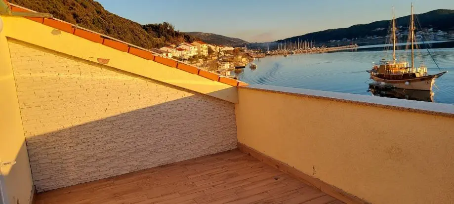 Listing Ad Image