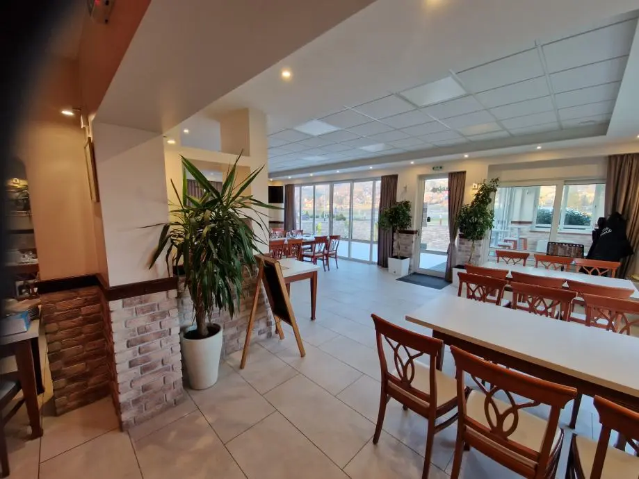 Listing Ad Image