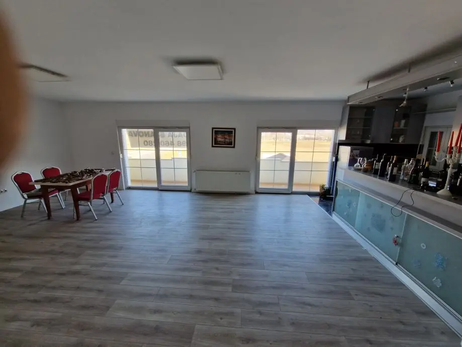 Listing Ad Image