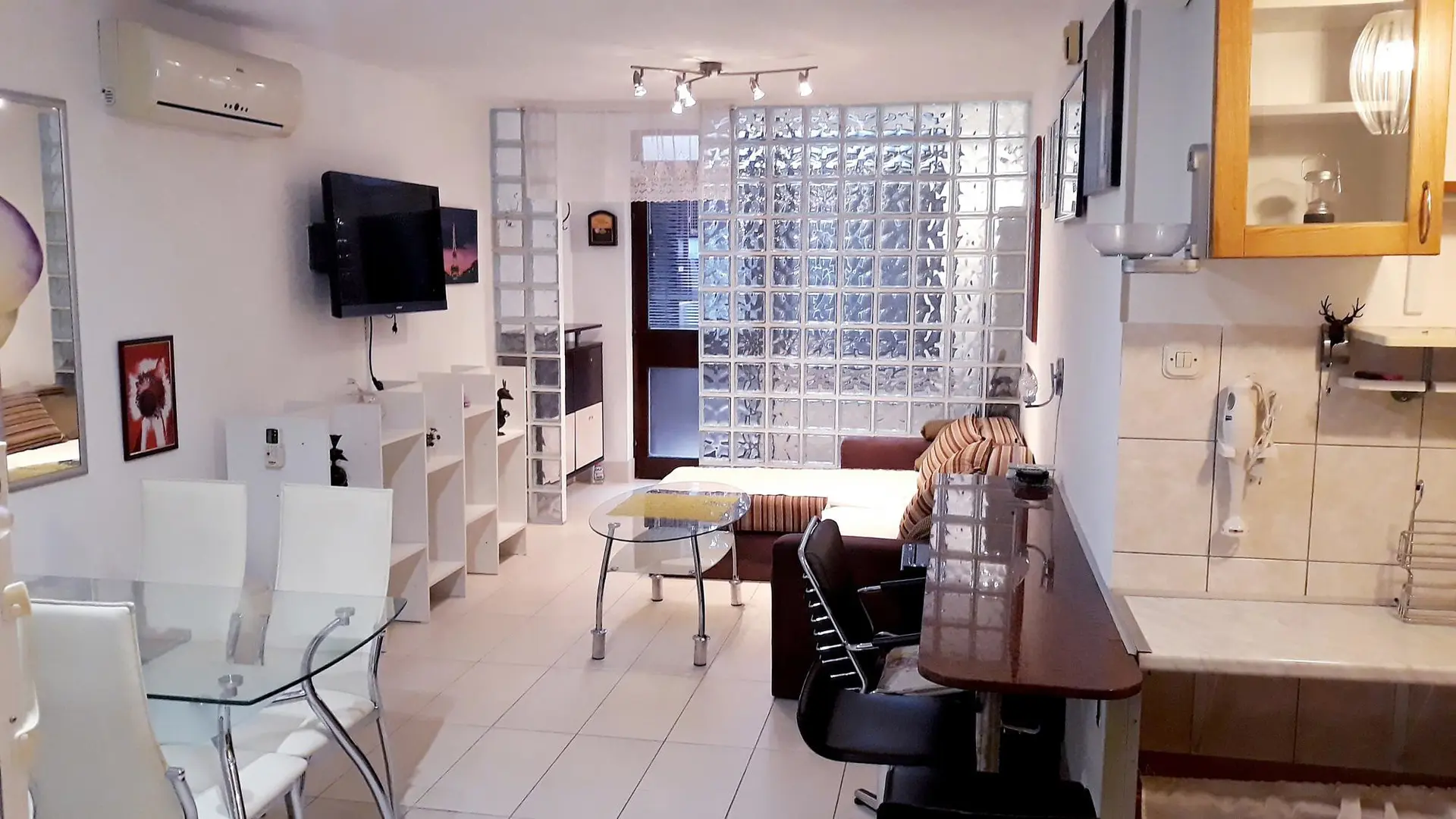 Listing Ad Image