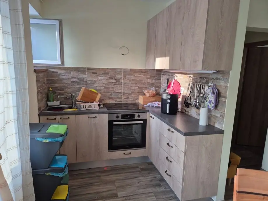 Listing Ad Image
