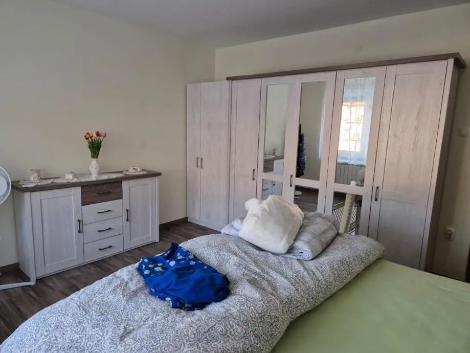 Listing Ad Image