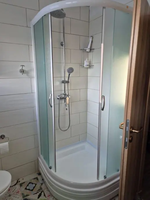 Listing Ad Image