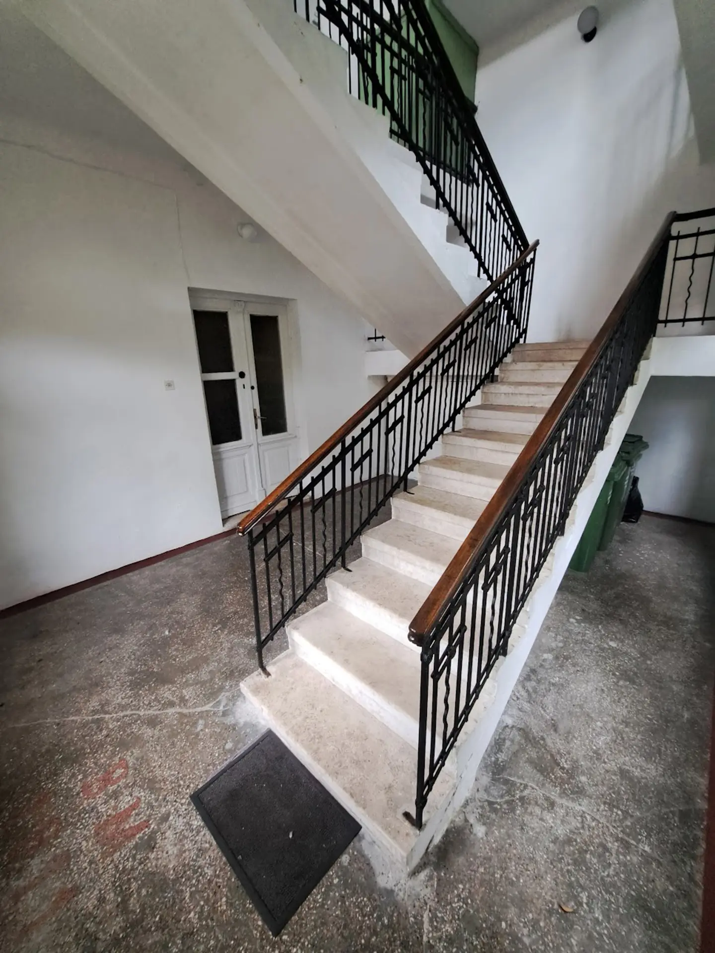 Listing Ad Image