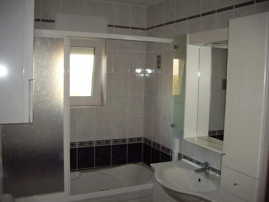 Listing Ad Image