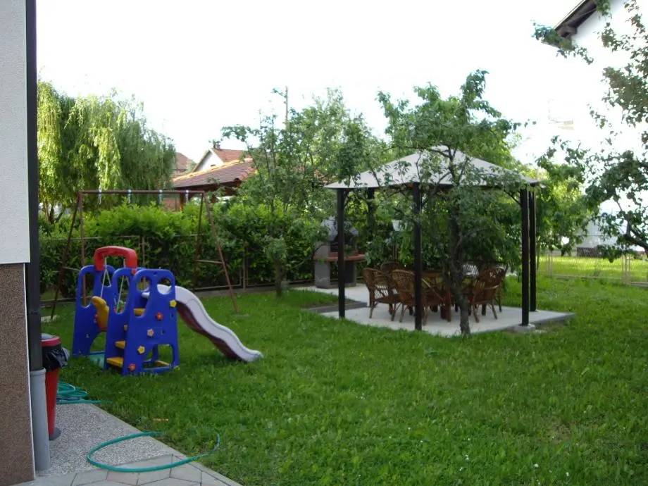 Listing Ad Image