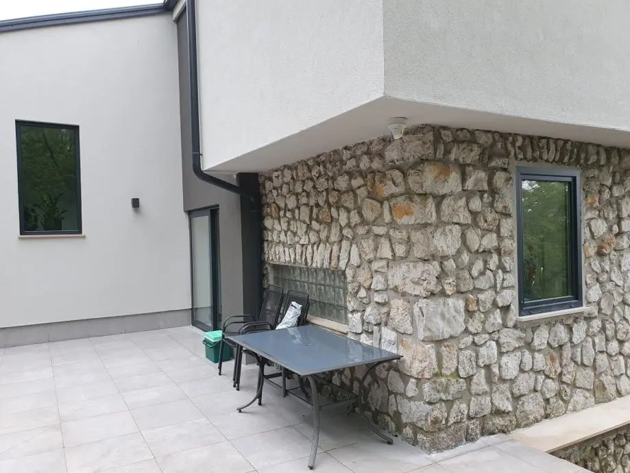 Listing Ad Image