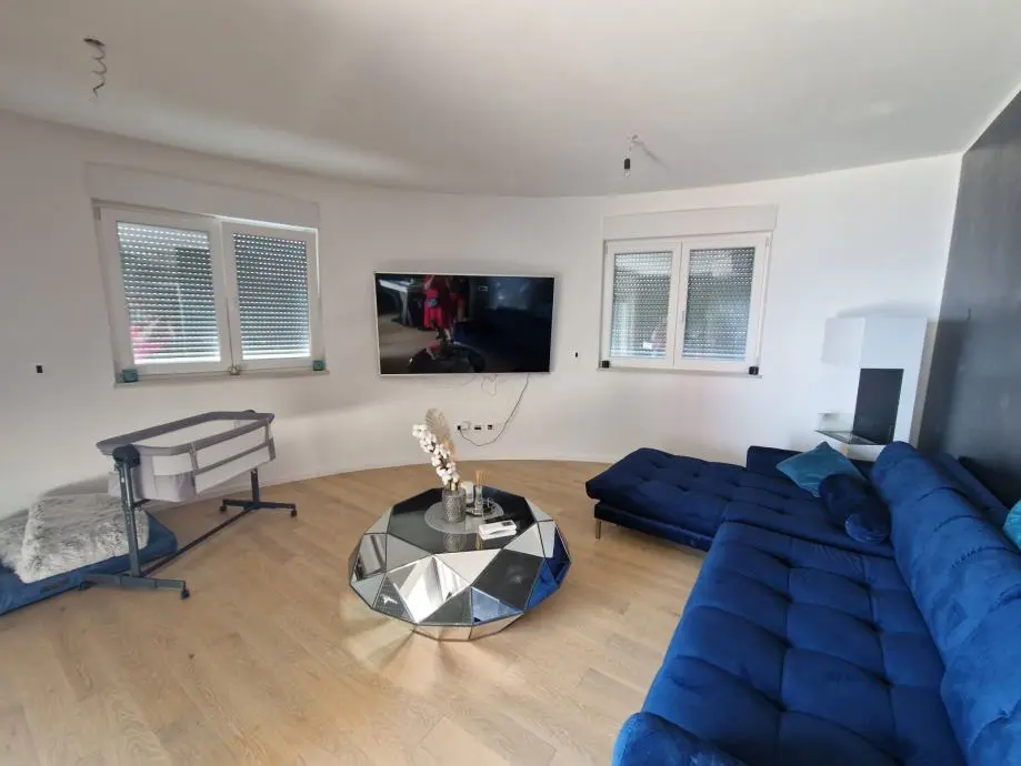 Listing Ad Image