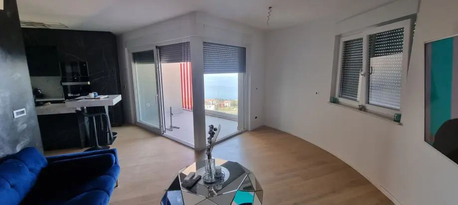 Listing Ad Image