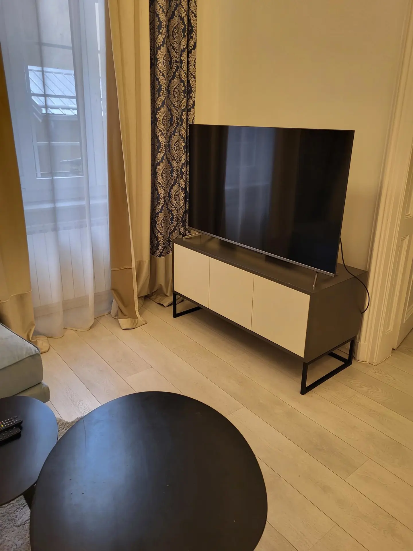 Listing Ad Image