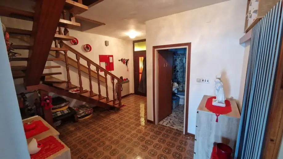 Listing Ad Image