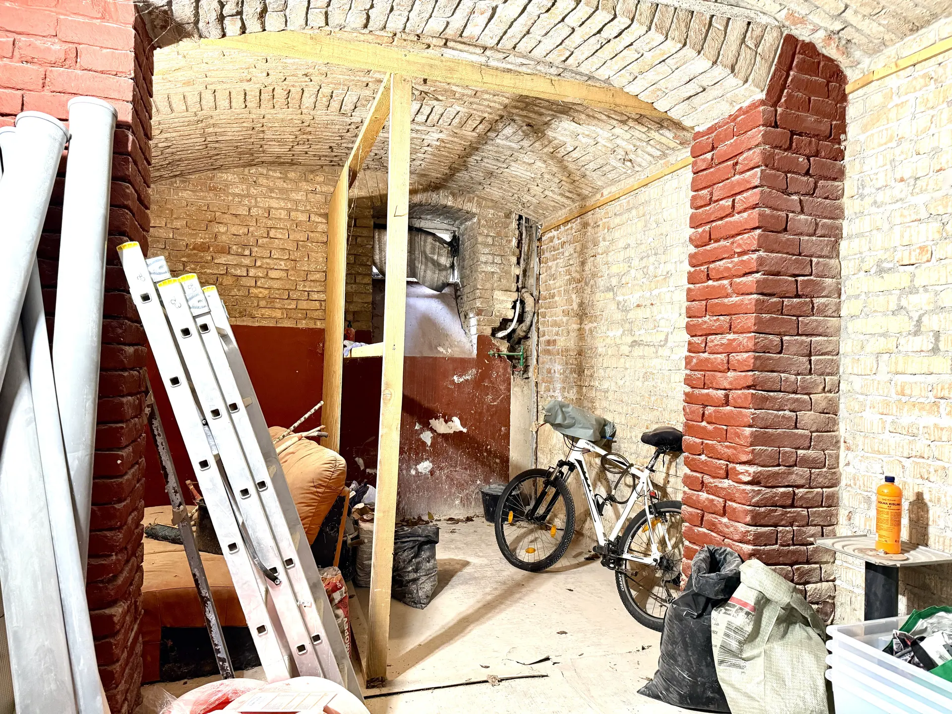 Listing Ad Image