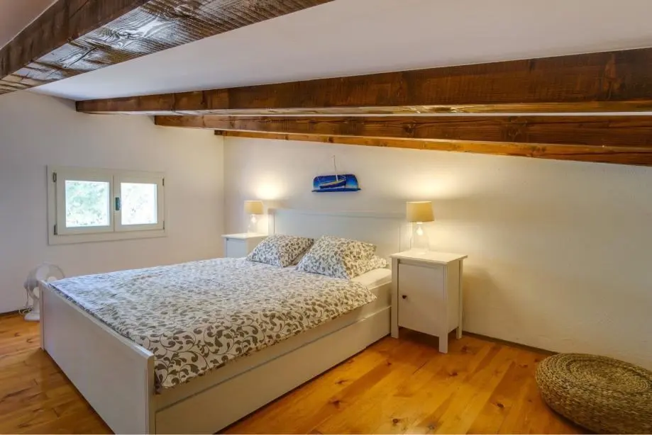 Listing Ad Image