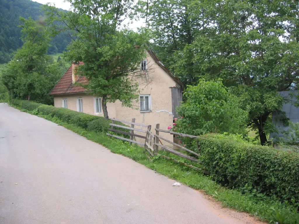 Listing Ad Image