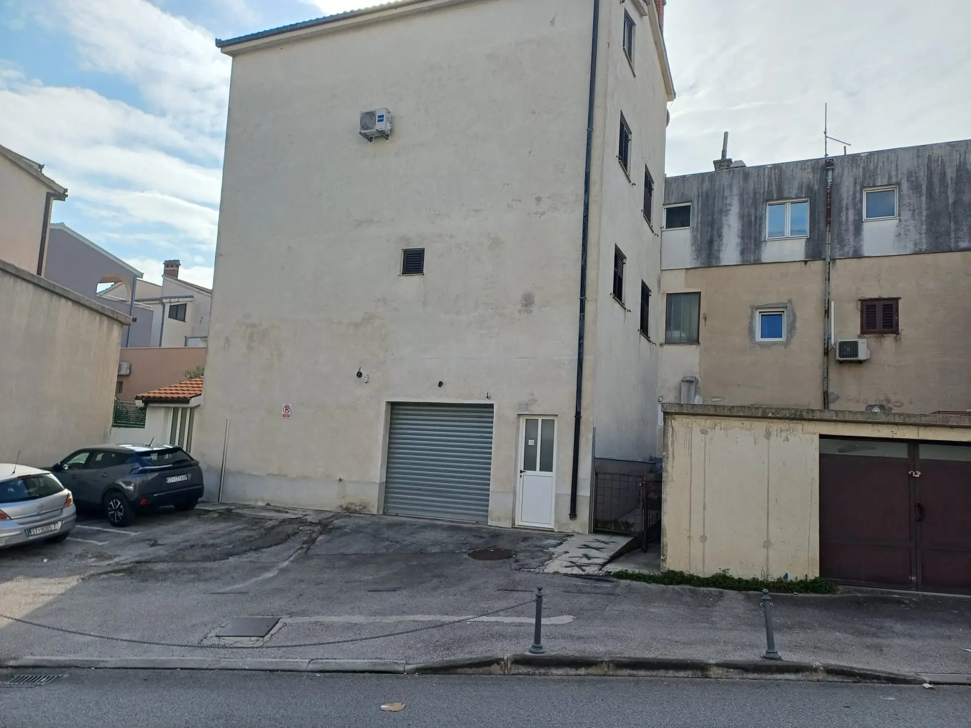 Listing Ad Image